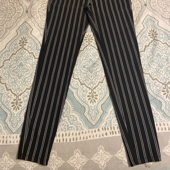 Pattern pants - Picture 4 of 4